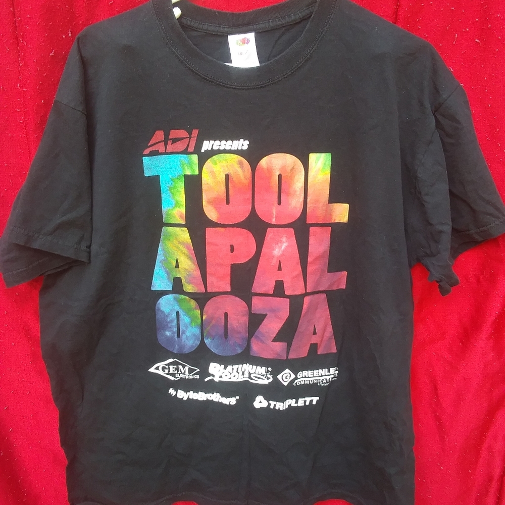 Mens Black Short Sleeve TOOLAPALOOZA Graphic Tee